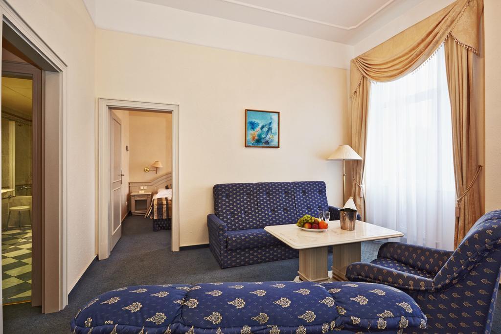 Ensana Hotel Pacifik Mariánské Lázně Dış mekan fotoğraf