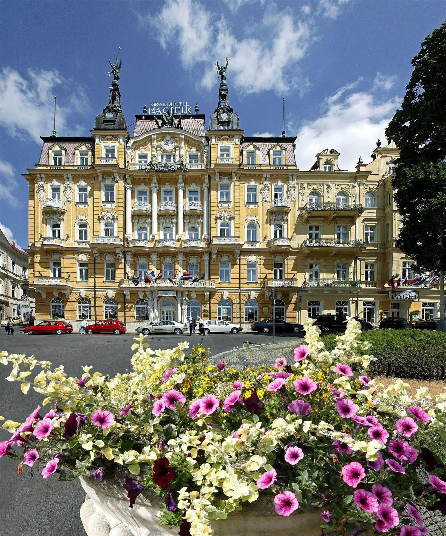 Ensana Hotel Pacifik Mariánské Lázně Dış mekan fotoğraf